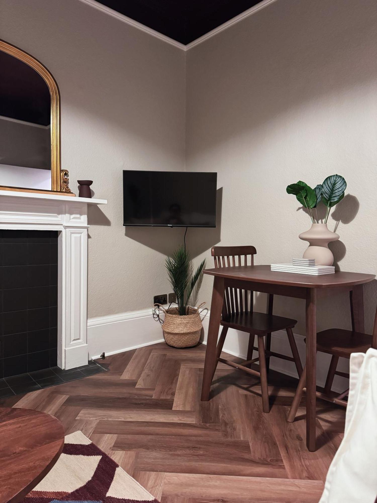 Broad Street Apartment - Central Бат Экстерьер фото